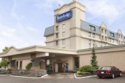 Travelodge Hotel Calgary Airport