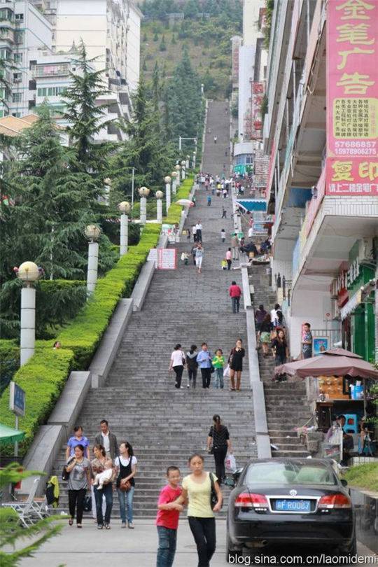 网友:你听说过云阳万步梯吗?