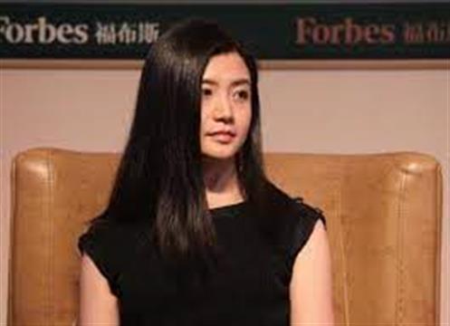 中国金融女王20多岁当高管 一笔交易赚120多亿