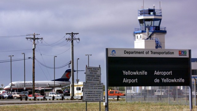 Plane carrying Russian nationals grounded in Yellowknife CTV News