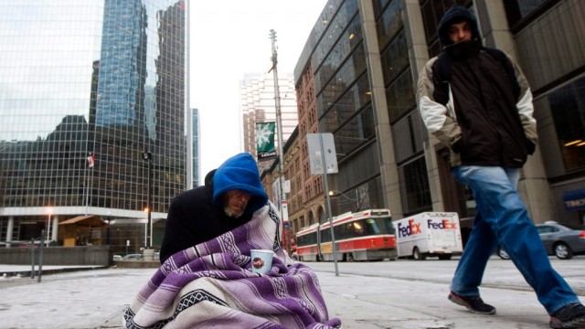 4.8 million Canadians living below the poverty line: 2016 census CTV News