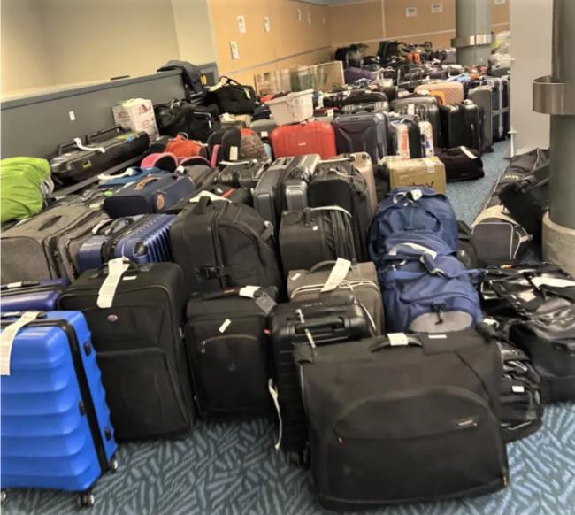 民调：1/3加拿大国民在搭飞机旅行时丢失行李